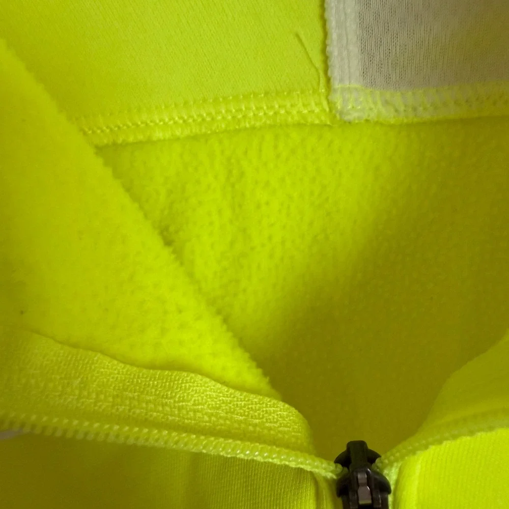 Nike Dri-FIT Academy Quarter Zip Pullover Volt Neon Yellow Mens Medium Thumbhole
